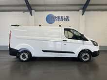 Ford Transit Custom 2.0 300 EcoBlue Leader Panel Van 5dr Diesel Manual L2 H1 Euro 6 (s/s) (130 ps) - U1971