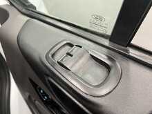 Ford Transit Custom 2.0 300 EcoBlue Leader Panel Van 5dr Diesel Manual L2 H1 Euro 6 (s/s) (130 ps) - U1971