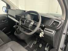 Vauxhall Vivaro 1.5 Turbo D Prime Panel Van 6dr Diesel Manual SWB Euro 6 (s/s) (120 ps) - U1976