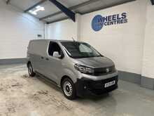 Vauxhall Vivaro 1.5 Turbo D Prime Panel Van 6dr Diesel Manual SWB Euro 6 (s/s) (120 ps) - U1976