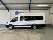 Ford Transit 2.0 460 EcoBlue Leader Minibus Double Cab 5dr Diesel Manual RWD L4 H3 Euro 6 (s/s) (17 Seat, DRW) - U1989