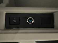 Ford Transit 2.0 460 EcoBlue Leader Minibus Double Cab 5dr Diesel Manual RWD L4 H3 Euro 6 (s/s) (17 Seat, DRW) - U1989