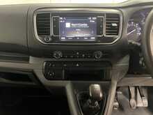 Vauxhall Vivaro 2.0 Turbo D 3100 Sportive Panel Van 6dr Diesel Manual L1 H1 Euro 6 (s/s) (145 ps) - U1991