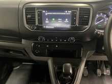 Vauxhall Vivaro 2.0 Turbo D 3100 Sportive Panel Van 6dr Diesel Manual L1 H1 Euro 6 (s/s) (145 ps) - U1991