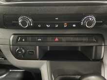 Vauxhall Vivaro 2.0 Turbo D 3100 Sportive Panel Van 6dr Diesel Manual L1 H1 Euro 6 (s/s) (145 ps) - U1991