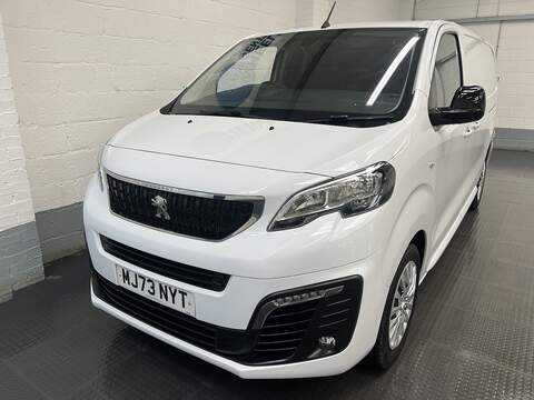 Peugeot Expert 1.5 BlueHDi 1000 Professional Premium + Standard Panel Van 5dr Diesel Manual SWB Euro 6 (s/s) (100 bhp)