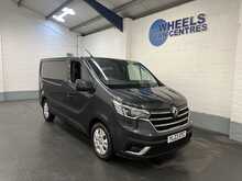 Renault Trafic 2.0 dCi Blue SL28 Sport Panel Van 5dr Diesel Manual L1 H1 Euro 6 (s/s) (130 ps) - U1996