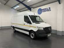 Mercedes-Benz Sprinter 2.0 315 CDI Progressive Panel Van 5dr Diesel Manual RWD L2 H2 Euro 6 (s/s) (150 ps) - U1997