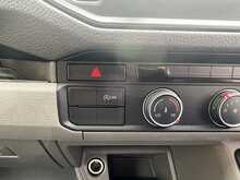 Volkswagen Crafter TDI CR35 Startline 2.0 2dr Luton Manual Diesel - U2010
