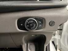 Ford Transit 350 EcoBlue Leader 2.0 2dr L4 Dropside Manual Diesel - U2017
