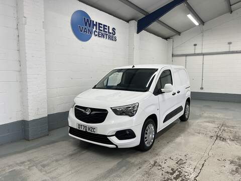 Vauxhall Combo 1.5 Turbo D 2900 Sportive Panel Van 6dr Diesel Manual L2 H1 Euro 6 (s/s) (100 ps)