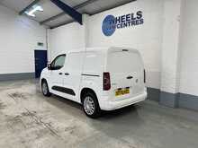 Vauxhall Combo 1.5 Turbo D 2300 Sportive Panel Van 4dr Diesel Manual L1 H1 Euro 6 (100 ps) - U2027