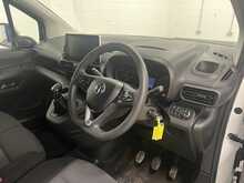 Vauxhall Combo 1.5 Turbo D 2300 Sportive Panel Van 4dr Diesel Manual L1 H1 Euro 6 (100 ps) - U2027