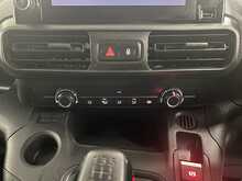Vauxhall Combo 1.5 Turbo D 2300 Sportive Panel Van 4dr Diesel Manual L1 H1 Euro 6 (100 ps) - U2027