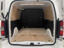 Vauxhall Combo 1.5 Turbo D 2300 Sportive Panel Van 4dr Diesel Manual L1 H1 Euro 6 (100 ps) - U2027