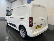 Vauxhall Combo 1.5 Turbo D 2300 Sportive Panel Van 4dr Diesel Manual L1 H1 Euro 6 (100 ps) - U2027