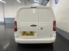 Vauxhall Combo 1.5 Turbo D 2300 Sportive Panel Van 4dr Diesel Manual L1 H1 Euro 6 (100 ps) - U2027