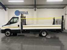 Iveco Daily D HPI 14V 35C 3450 2.3 2dr L4 Dropside Manual Diesel 2.3 2dr Dropside Manual Diesel - U2030