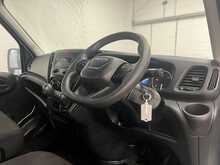 Iveco Daily D HPI 14V 35C 3450 2.3 2dr L4 Dropside Manual Diesel 2.3 2dr Dropside Manual Diesel - U2030