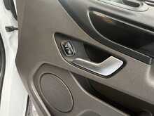 Ford Transit Custom 2.0 300 EcoBlue Limited Panel Van 5dr Diesel Manual L2 H1 Euro 6 (s/s) (130 ps) - U2031