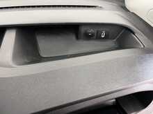 Ford Transit Custom 2.0 300 EcoBlue Limited Panel Van 5dr Diesel Manual L2 H1 Euro 6 (s/s) (130 ps) - U2031