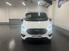 Ford Transit Custom 2.0 300 EcoBlue Limited Panel Van 5dr Diesel Manual L2 H1 Euro 6 (s/s) (130 ps) - U2033