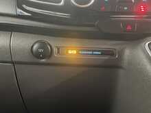 Ford Transit Custom 2.0 300 EcoBlue Limited Panel Van 5dr Diesel Manual L2 H1 Euro 6 (s/s) (130 ps) - U2033