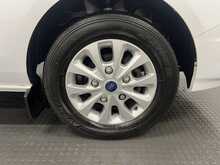Ford Transit Custom 2.0 300 EcoBlue Limited Panel Van 5dr Diesel Manual L2 H1 Euro 6 (s/s) (130 ps) - U2033