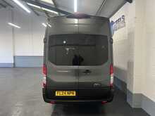 Ford Transit FORD TRANSIT 460 L4 MINIBUS DIESEL RWD 2.0 EcoBlue 165ps H3 17 Seater Limited Auto 0.0 5dr Minibus - U2038