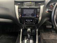 Nissan Navara 2.3 dCi Tekna Pickup Double Cab 4dr Diesel Auto 4WD Euro 6 (190 ps) - U2041