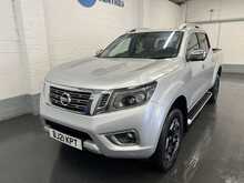 Nissan Navara 2.3 dCi Tekna Pickup Double Cab 4dr Diesel Auto 4WD Euro 6 (190 ps) - U2041