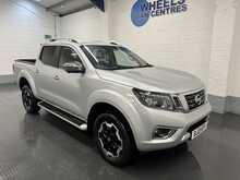Nissan Navara 2.3 dCi Tekna Pickup Double Cab 4dr Diesel Auto 4WD Euro 6 (190 ps) - U2041