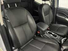 Nissan Navara 2.3 dCi Tekna Pickup Double Cab 4dr Diesel Auto 4WD Euro 6 (190 ps) - U2041