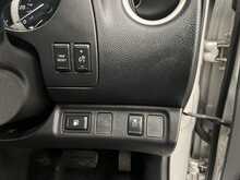 Nissan Navara 2.3 dCi Tekna Pickup Double Cab 4dr Diesel Auto 4WD Euro 6 (190 ps) - U2041