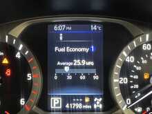 Nissan Navara 2.3 dCi Tekna Pickup Double Cab 4dr Diesel Auto 4WD Euro 6 (190 ps) - U2042