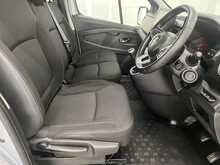 Renault Trafic 2.0 dCi Blue SL28 Sport+ Panel Van 5dr Diesel Manual L1 H1 Euro 6 (s/s) (150 ps) - U2049