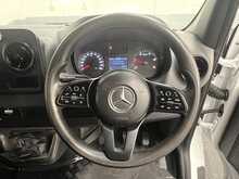 Mercedes-Benz Sprinter 315 CDI Progressive 2.0 2dr Dropside Manual Diesel - U2051