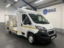 Peugeot Boxer BlueHDi 335 Professional Premium + PLANT AND GO TRUCK 2.2 2dr Dropside Manual Diesel - U2054