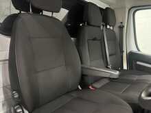Peugeot Boxer BlueHDi 335 Professional Premium + PLANT AND GO TRUCK 2.2 2dr Dropside Manual Diesel - U2054