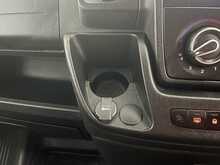 Peugeot Boxer 2.2 BlueHDi 335 Professional Panel Van 5dr Diesel Manual L2 H2 Euro 6 (s/s) (140 ps) - U2056