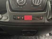 Peugeot Boxer 2.2 BlueHDi 335 Professional Panel Van 5dr Diesel Manual L2 H2 Euro 6 (s/s) (140 ps) - U2056