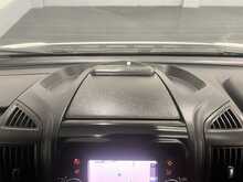 Peugeot Boxer 2.2 BlueHDi 335 Professional Panel Van 5dr Diesel Manual L2 H2 Euro 6 (s/s) (140 ps) - U2056