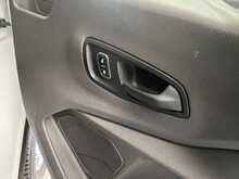 Ford Transit 350 EcoBlue Leader 2.0 2dr Luton Manual Diesel - U2058