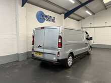 Renault Trafic 2.0 dCi Blue LL30 Business+ Panel Van 5dr Diesel Manual L2 H1 Euro 6 (s/s) (130 ps) - U2066