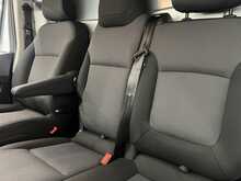 Renault Trafic 2.0 dCi Blue LL30 Business+ Panel Van 5dr Diesel Manual L2 H1 Euro 6 (s/s) (130 ps) - U2066