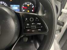 Mercedes-Benz Sprinter 315 CDI Progressive 2.0 2dr Luton Manual Diesel - U2072