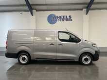 Vauxhall Vivaro 2.0 Turbo D 3100 Prime Panel Van 6dr Diesel Manual L2 H1 Euro 6 (145 ps) - U2085