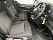 Vauxhall Vivaro 2.0 Turbo D 3100 Prime Panel Van 6dr Diesel Manual L2 H1 Euro 6 (145 ps) - U2085