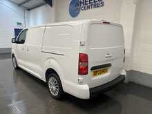 Vauxhall Vivaro 1.5 Turbo D 2900 Pro Panel Van 6dr Diesel Manual L2 H1 Euro 6 (s/s) (100 ps) - U2099