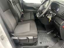 Vauxhall Vivaro 1.5 Turbo D 2900 Pro Panel Van 6dr Diesel Manual L2 H1 Euro 6 (s/s) (100 ps) - U2099